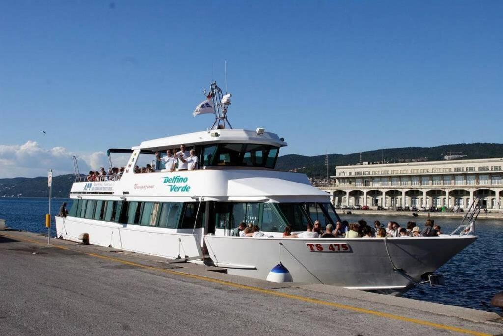 Appartamento In Centro Storico Trieste Exteriör bild