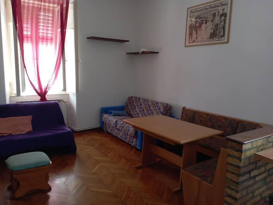 Appartamento In Centro Storico Trieste Exteriör bild