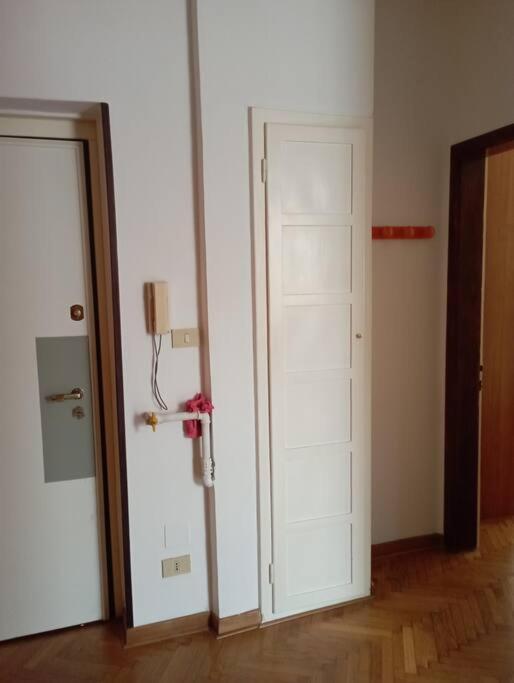 Appartamento In Centro Storico Trieste Exteriör bild
